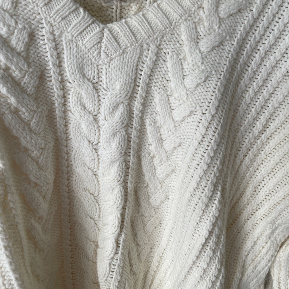 Eddie Bauer Cable Knit Ivory V-Neck Sweater - XL - Picture 4 of 8